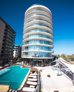 Luna Studio White Tower